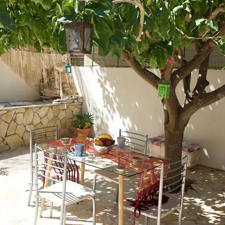 Semesterbostad Anna's House Argostoli (Kefalonia)